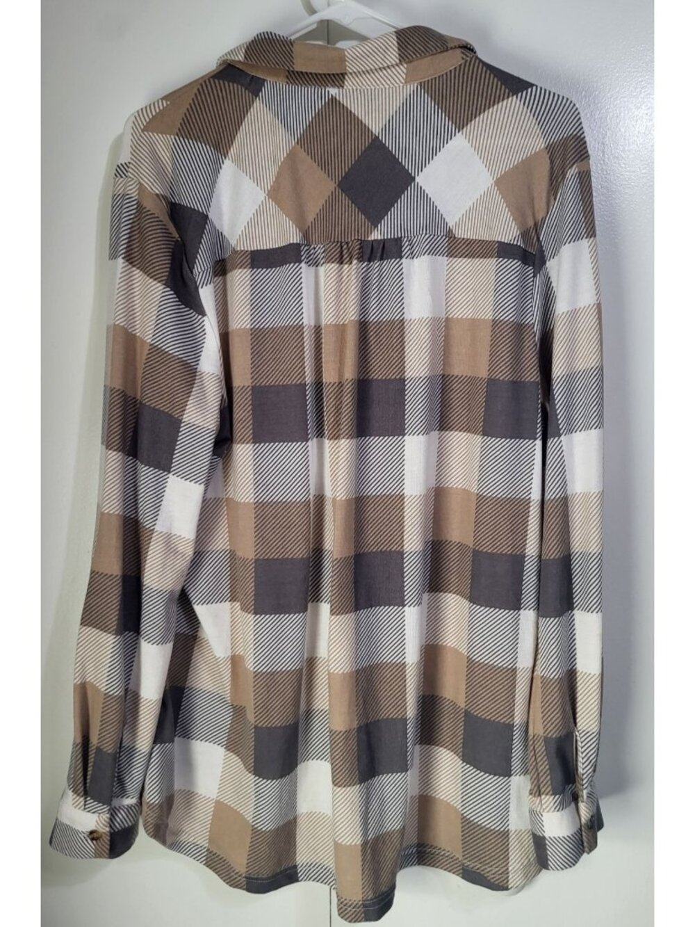 Sabrina Lauren NY Womens XL Plaid Button Down Shirt Shacket Soft Cozy Neutral - Picture 2 of 7